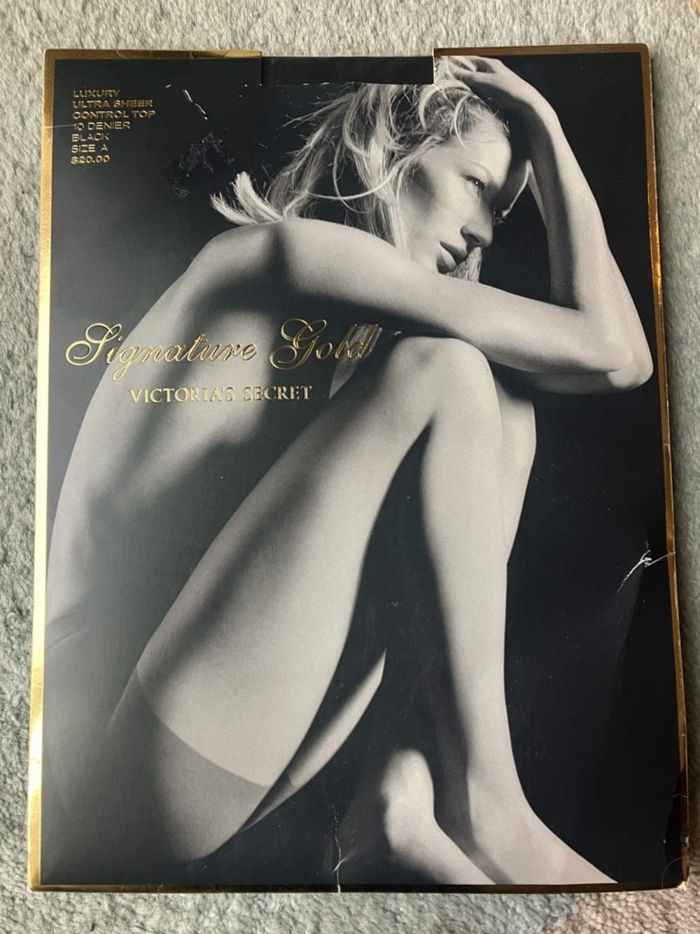Victoria's Secret ultra sheer control top pantyhose in Black